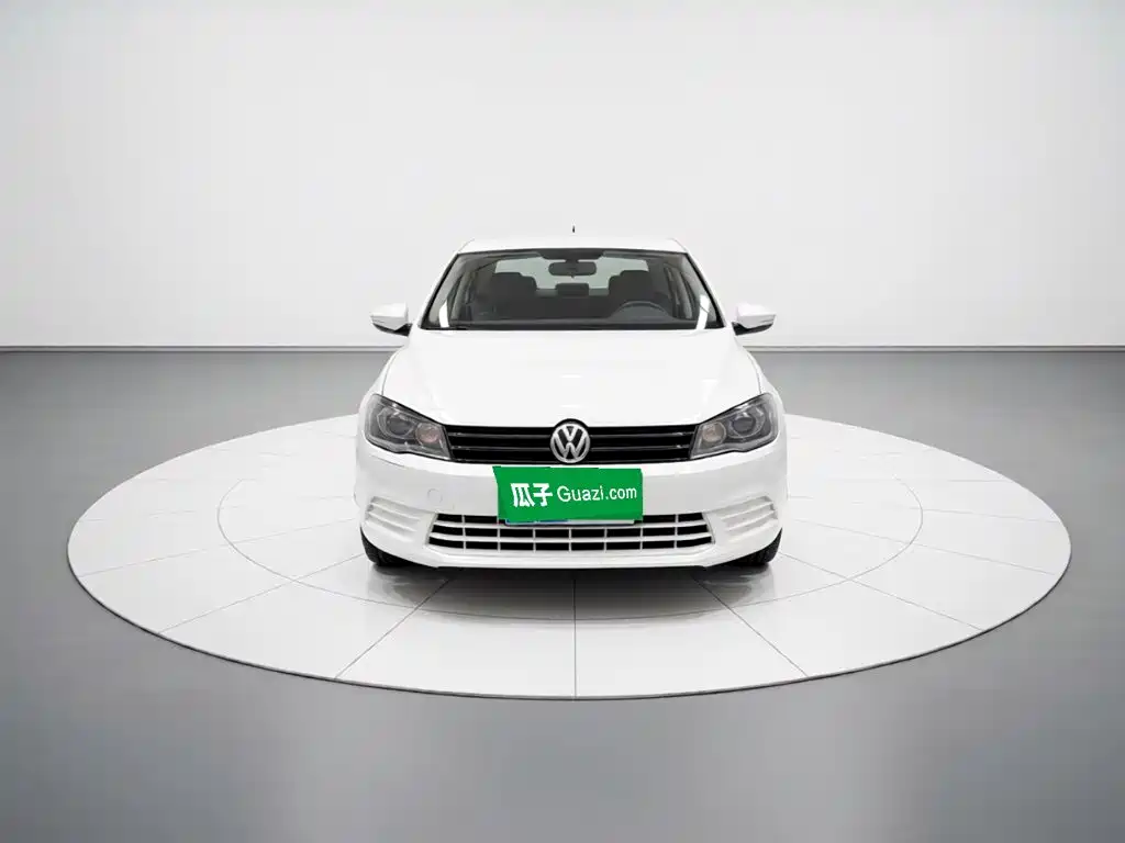 Volkswagen Jetta — миниатюра 2