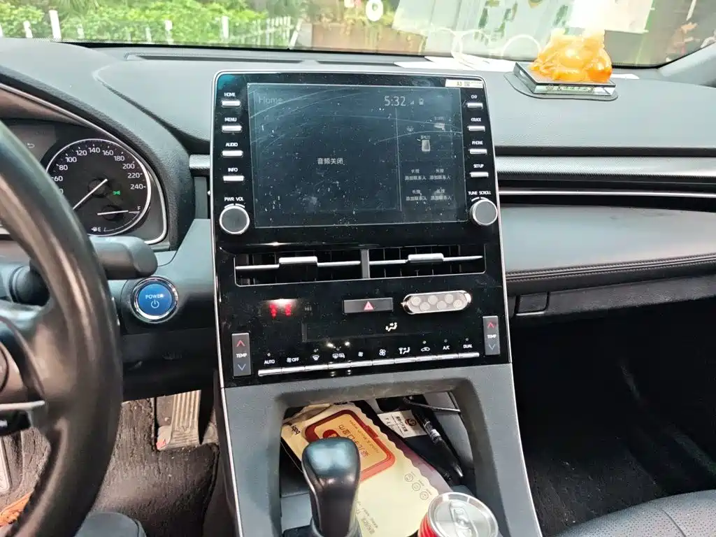 Toyota Avalon — миниатюра 14