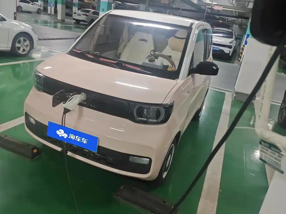 Wuling MINIEV