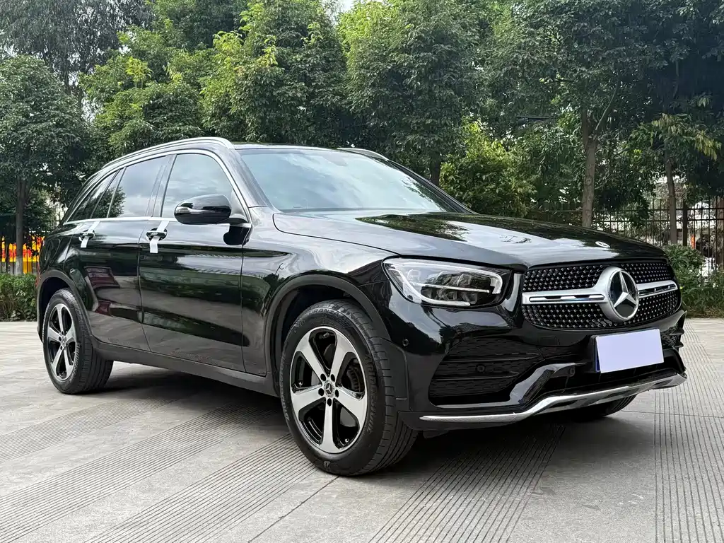 MERCEDES-BENZ  GLC