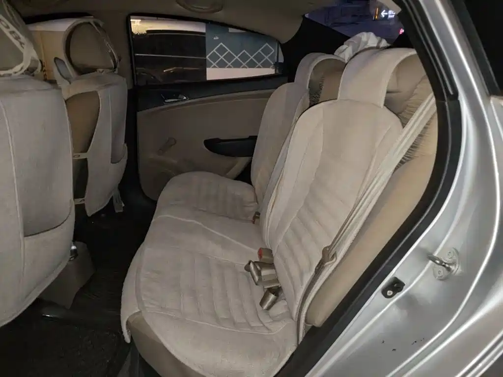 Hyundai Verna — миниатюра 13