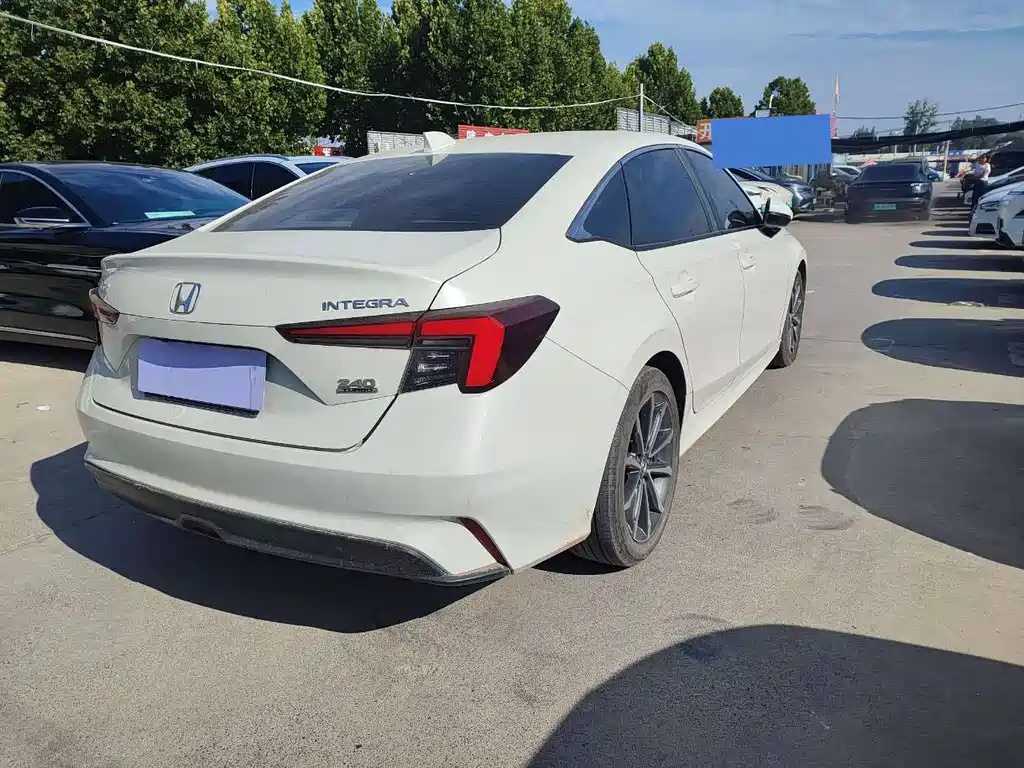 Honda Integra — миниатюра 9