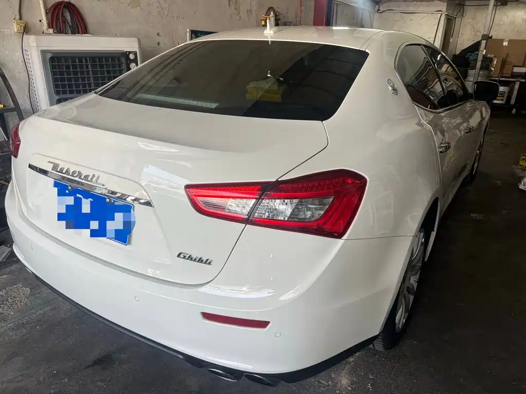 Maserati Ghibli — миниатюра 5
