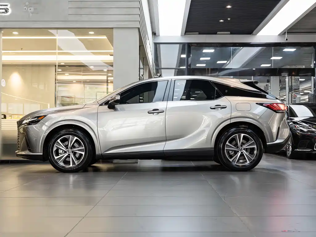 Lexus RX — миниатюра 4