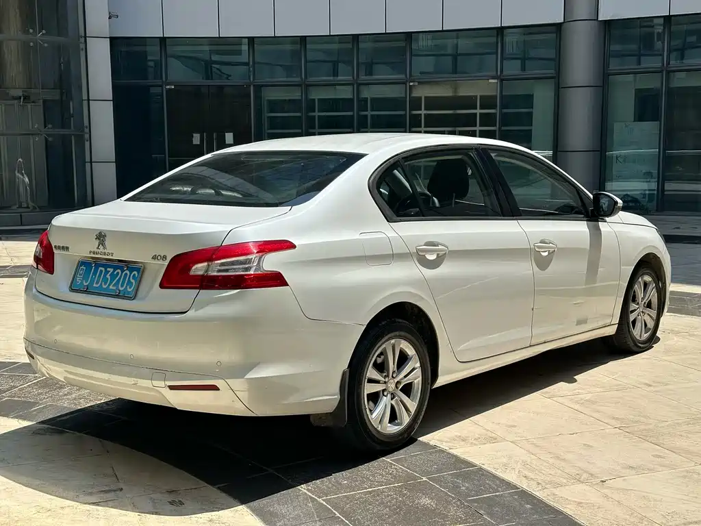 Peugeot 408 — миниатюра 4