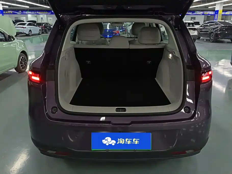 Leapmotor Leapmotor B10 — миниатюра 4
