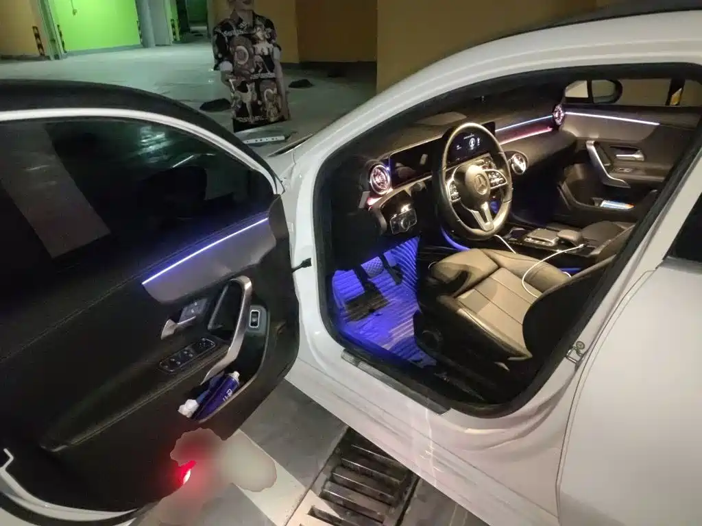 Mercedes-Benz A-Class — миниатюра 12