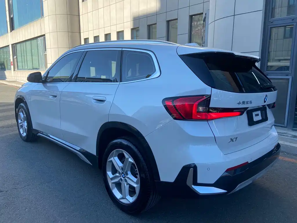 BMW X1 — миниатюра 19