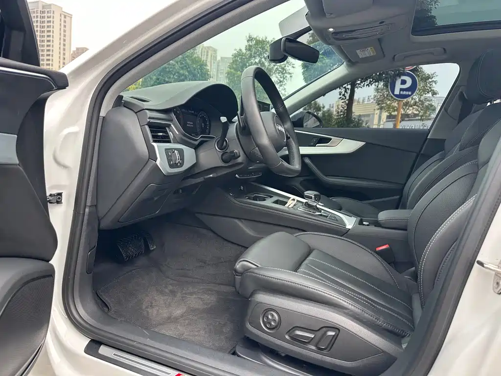 Audi A4L — миниатюра 7