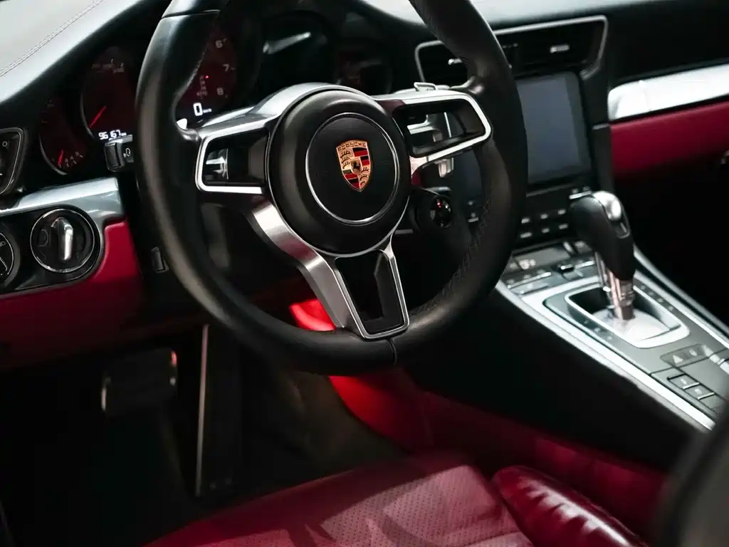 Porsche 911 — миниатюра 7