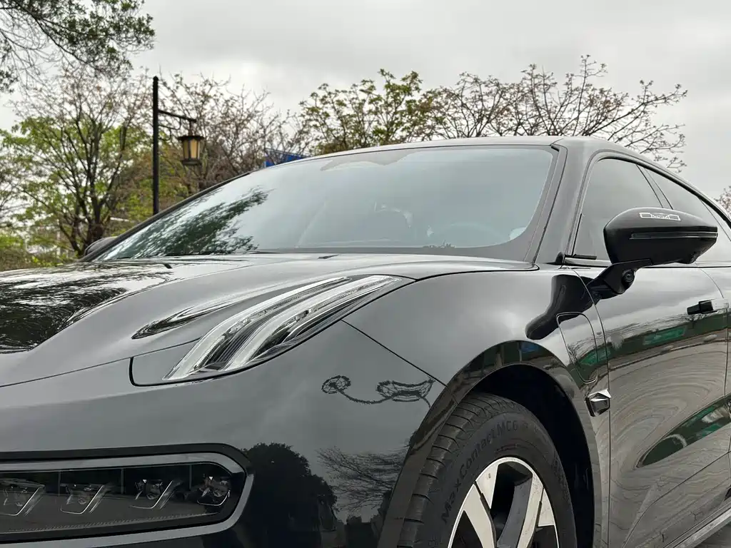 ZEEKR EXTREME KRYPTON 001