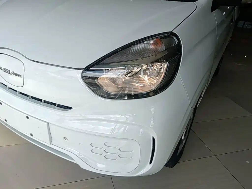 Roewe Clever — миниатюра 24
