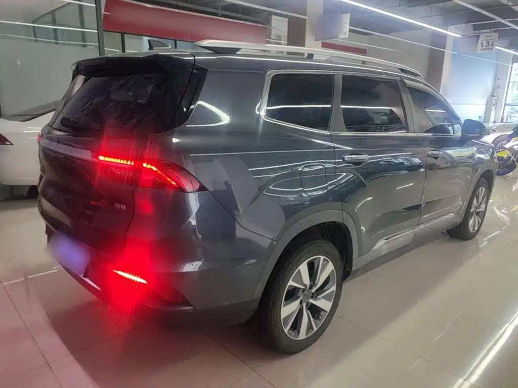 Geely Haoyue — миниатюра 7