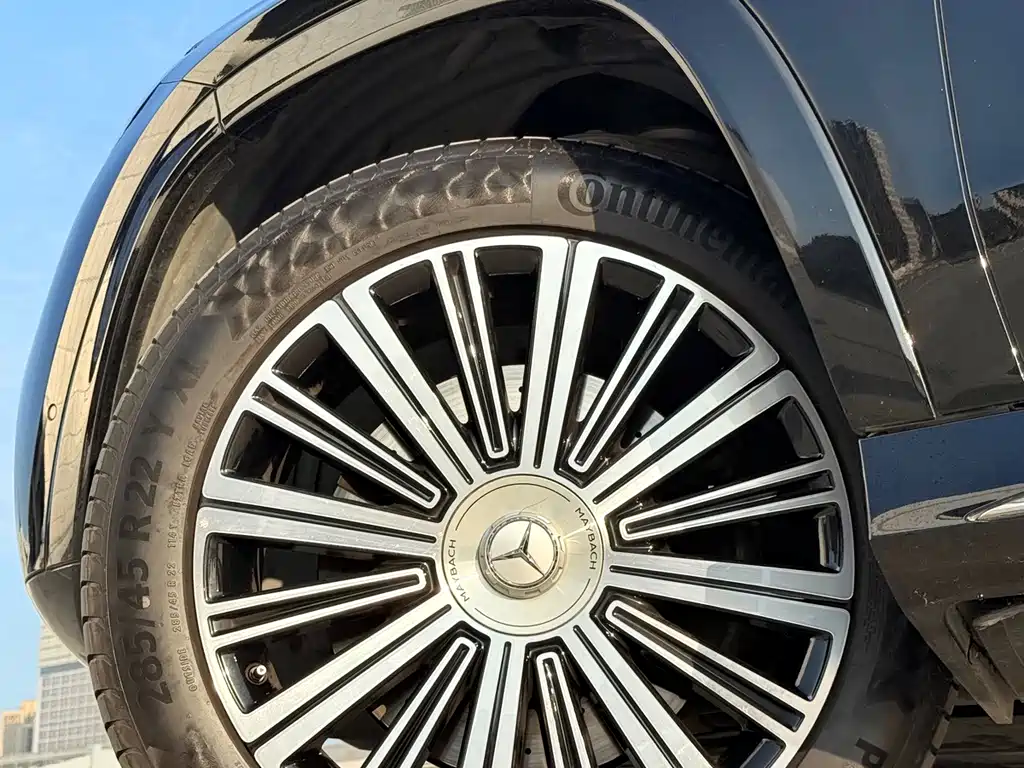 Mercedes-Benz GLS — миниатюра 14