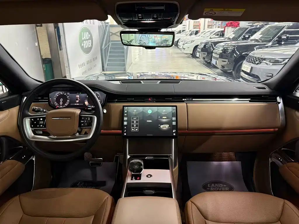 Land Rover Range Rover — миниатюра 5