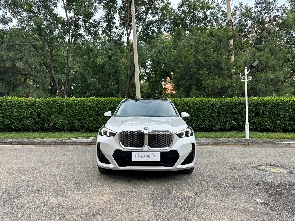 BMW iX1 — миниатюра 2
