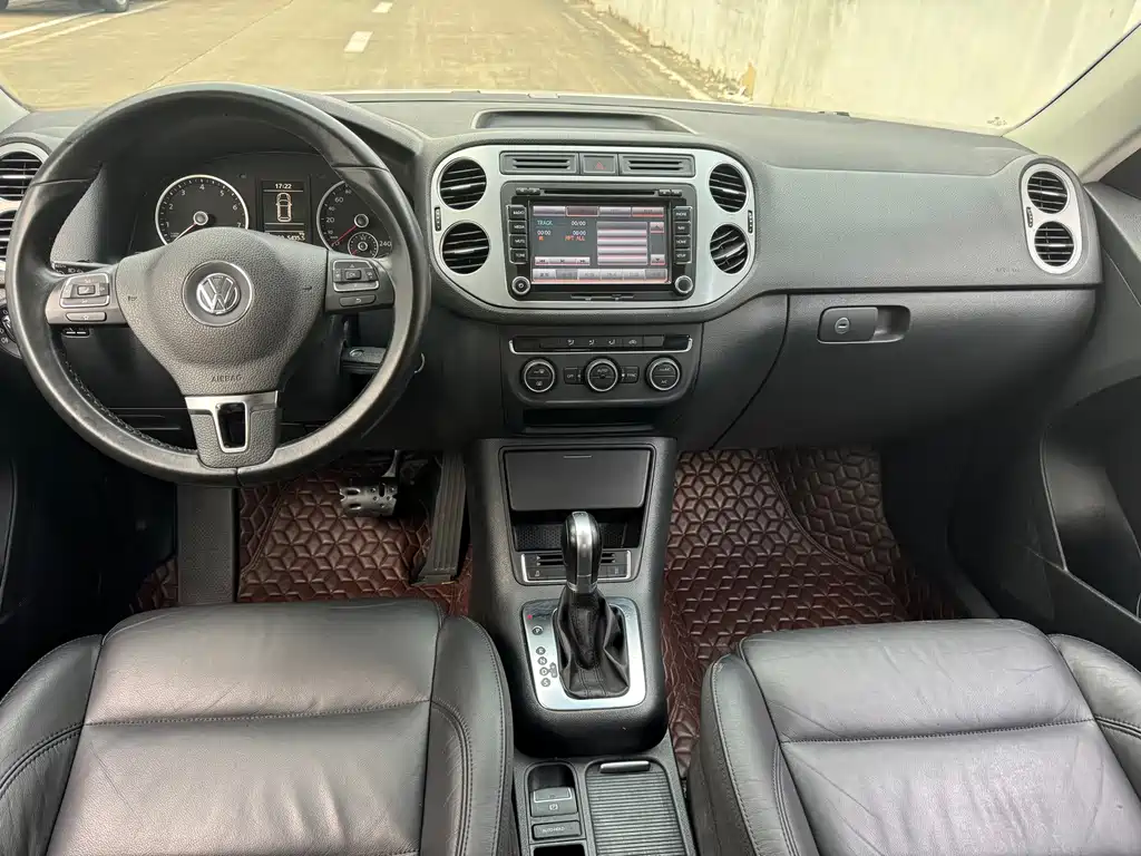 Volkswagen Tiguan — миниатюра 5