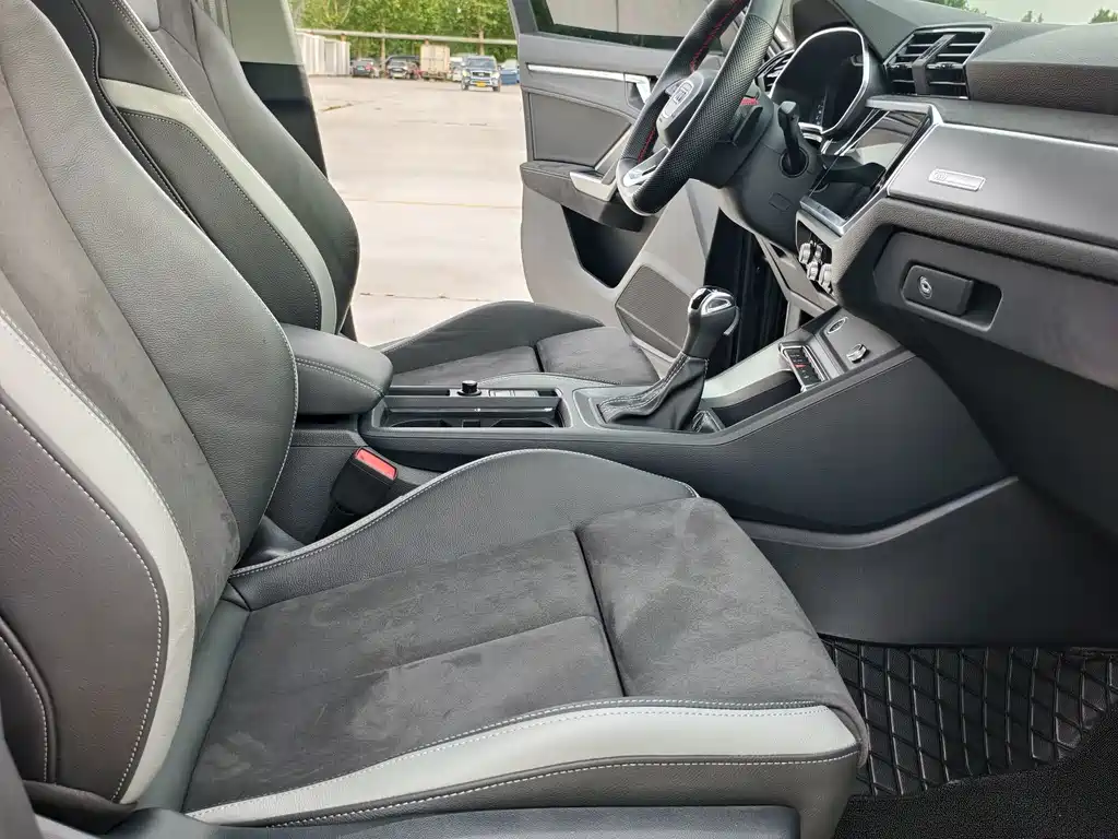 Audi Q3 — миниатюра 15