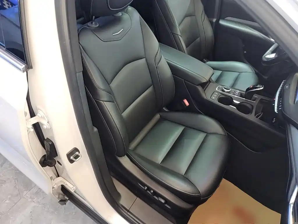 Cadillac XT4 — миниатюра 25