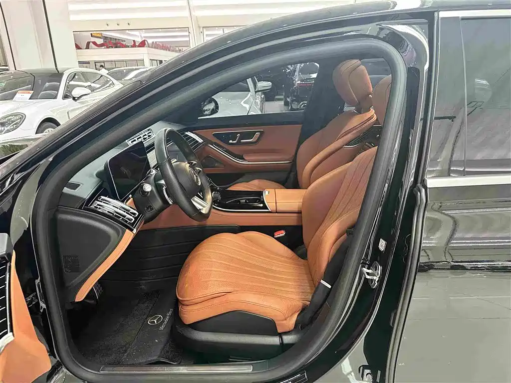 Mercedes-Benz S-Class — миниатюра 9