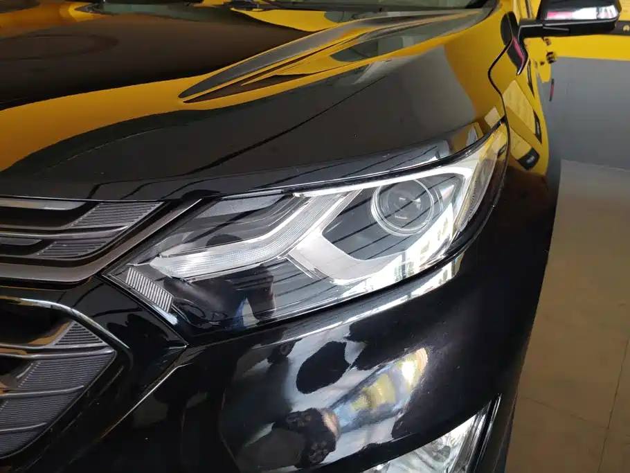Chevrolet Equinox — миниатюра 5