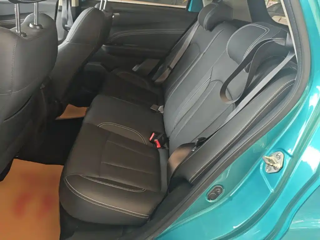 Geely Vision X3 — миниатюра 17