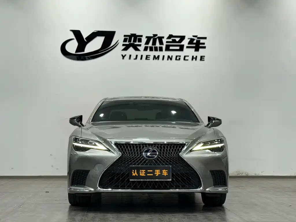 Lexus LS 2021 500h