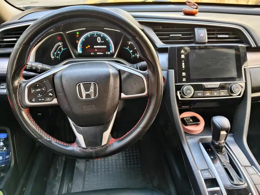 Honda Civic — миниатюра 7
