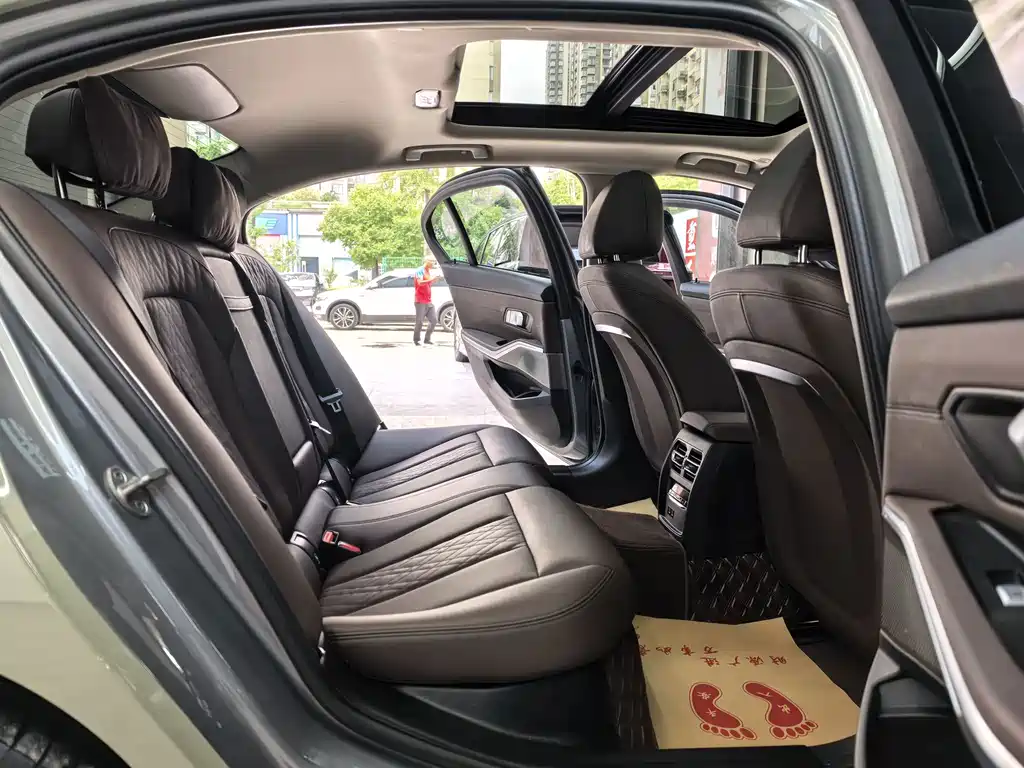 BMW i3 — миниатюра 13