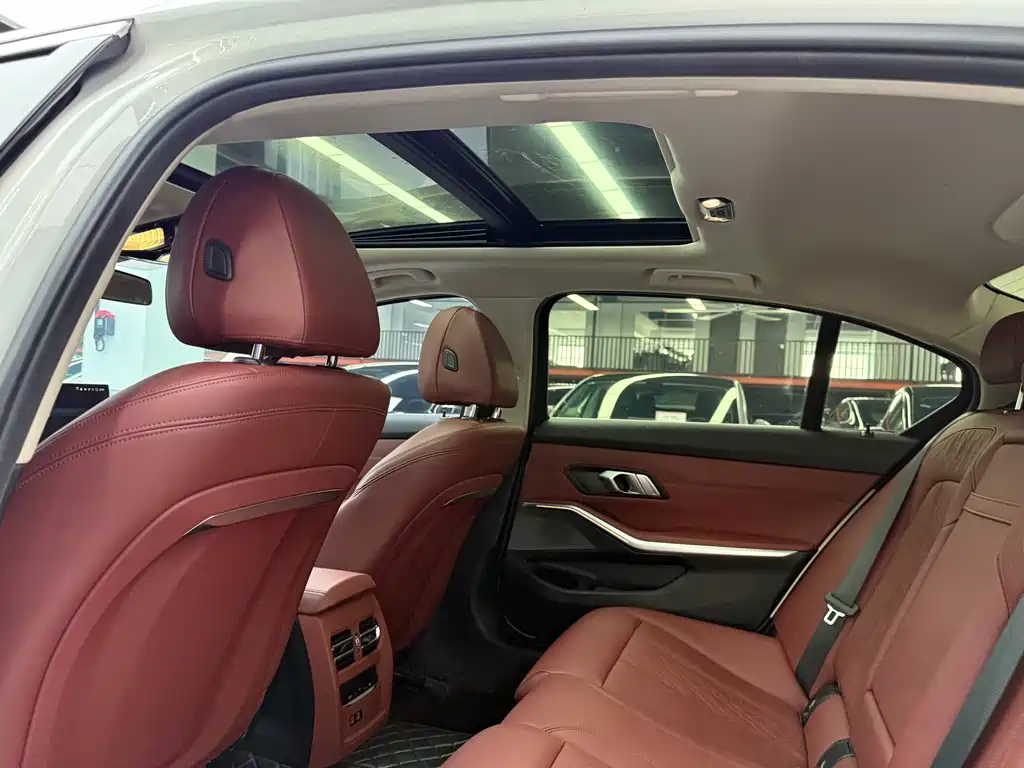 BMW i3 — миниатюра 8