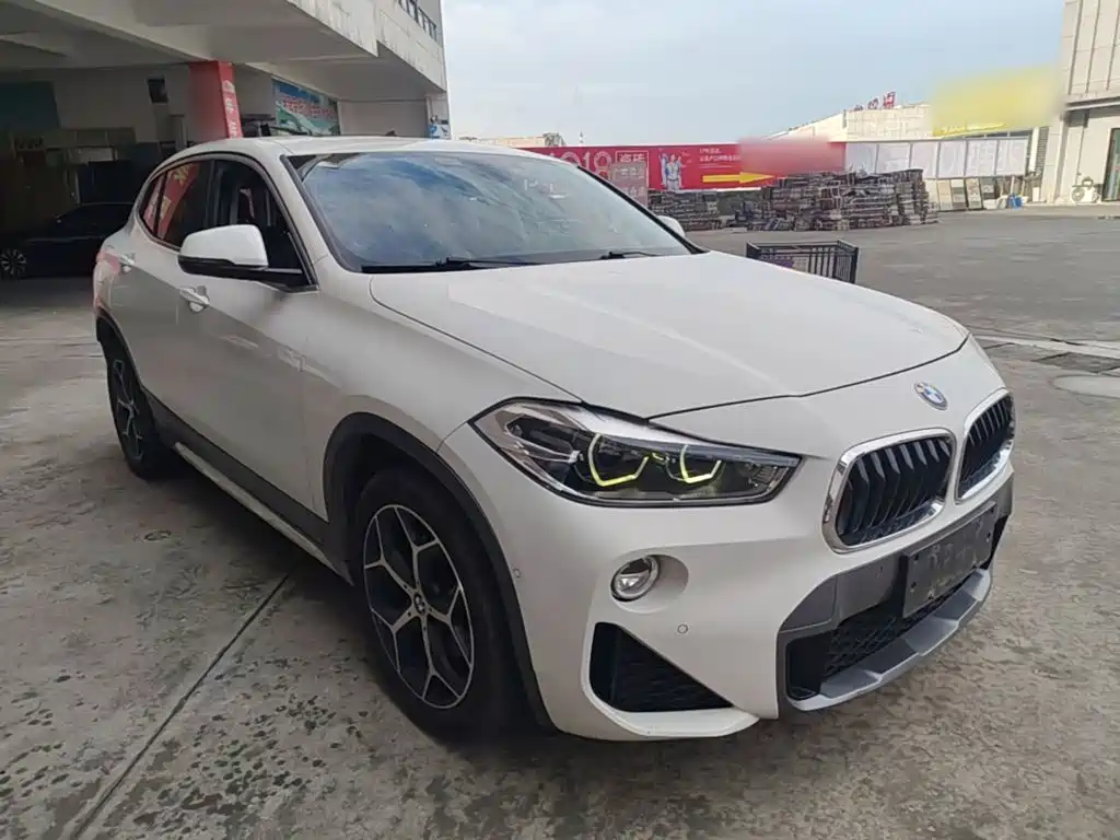 BMW X2 (Import) — миниатюра 4