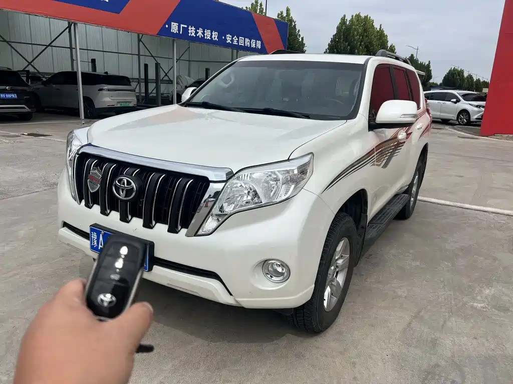 Toyota Prado