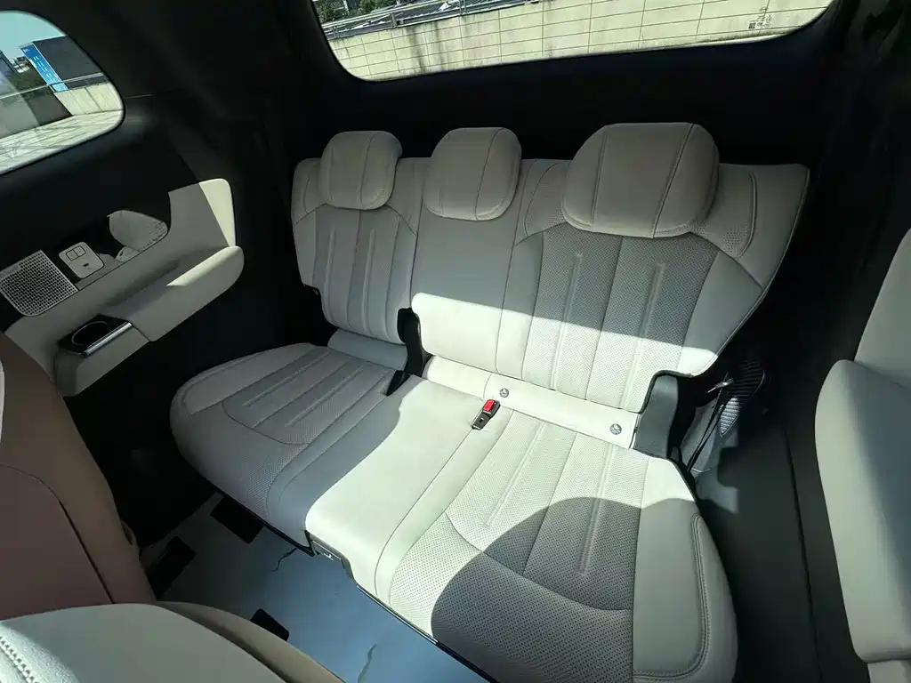 BYD Xia — миниатюра 11