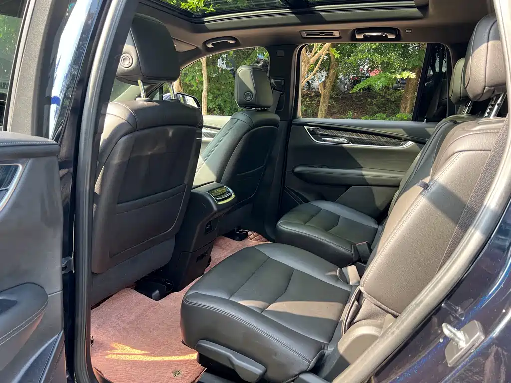 Cadillac XT6 — миниатюра 21