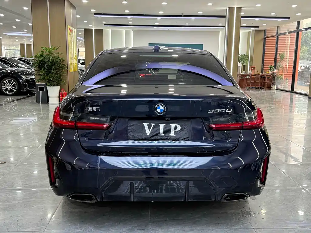 BMW 3 Series — миниатюра 9