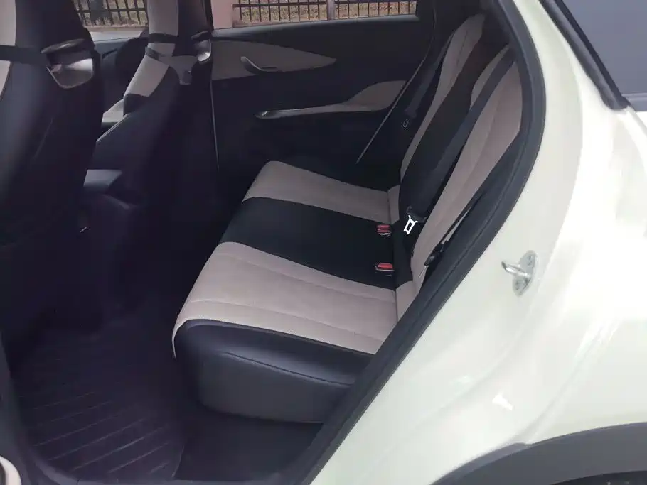 BYD Dolphin — миниатюра 11