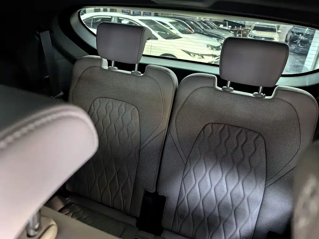 BYD Tang New Energy — миниатюра 19