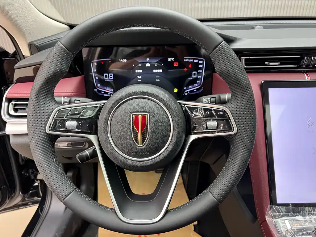 Hongqi Hongqi H5 — миниатюра 6