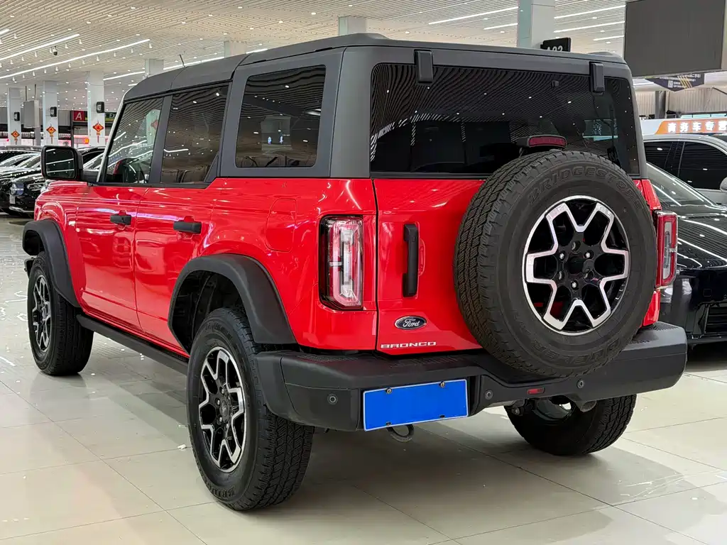 Ford Bronco — миниатюра 4