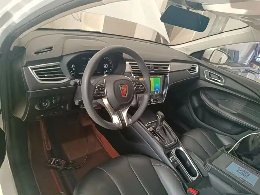 Roewe i5 — миниатюра 10