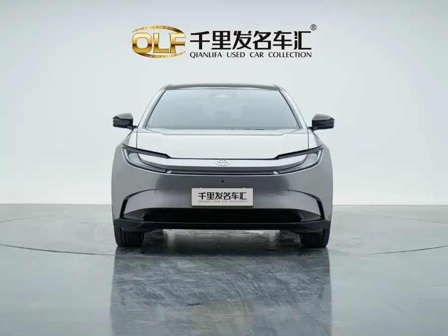Toyota bZ5 — миниатюра 6