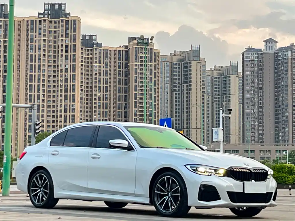 BMW 3 Series — миниатюра 3