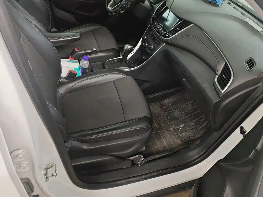 Chevrolet Trax — миниатюра 8