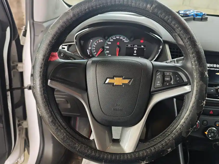 Chevrolet Trax — миниатюра 15