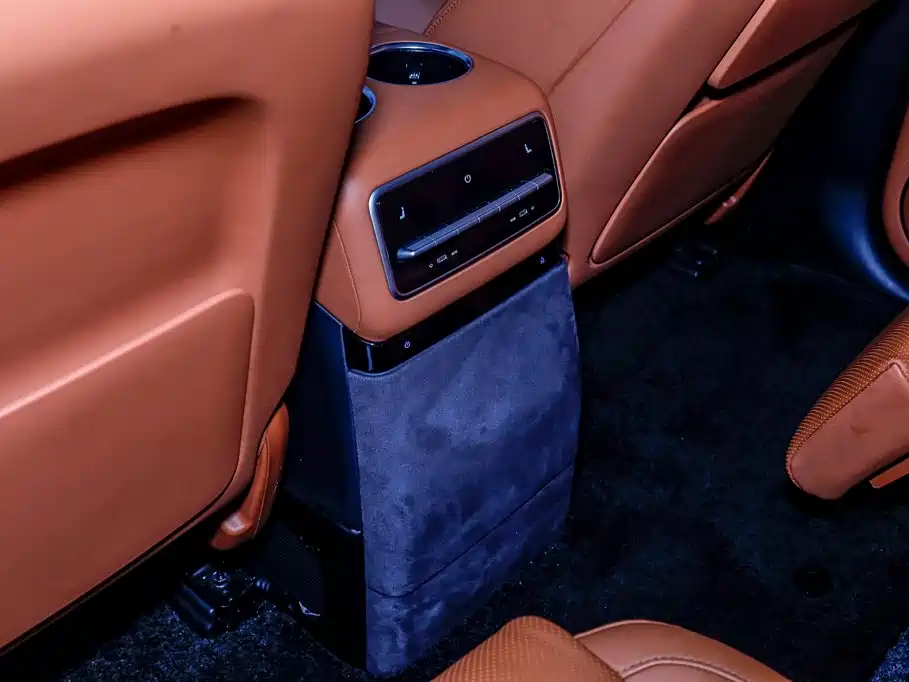 Li Auto Li L9 — миниатюра 10