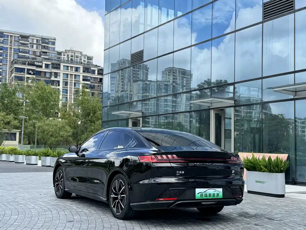 BYD Han — миниатюра 5