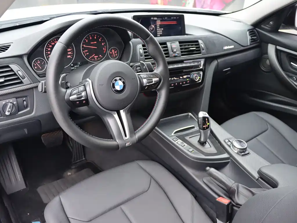 BMW 3 Series — миниатюра 6
