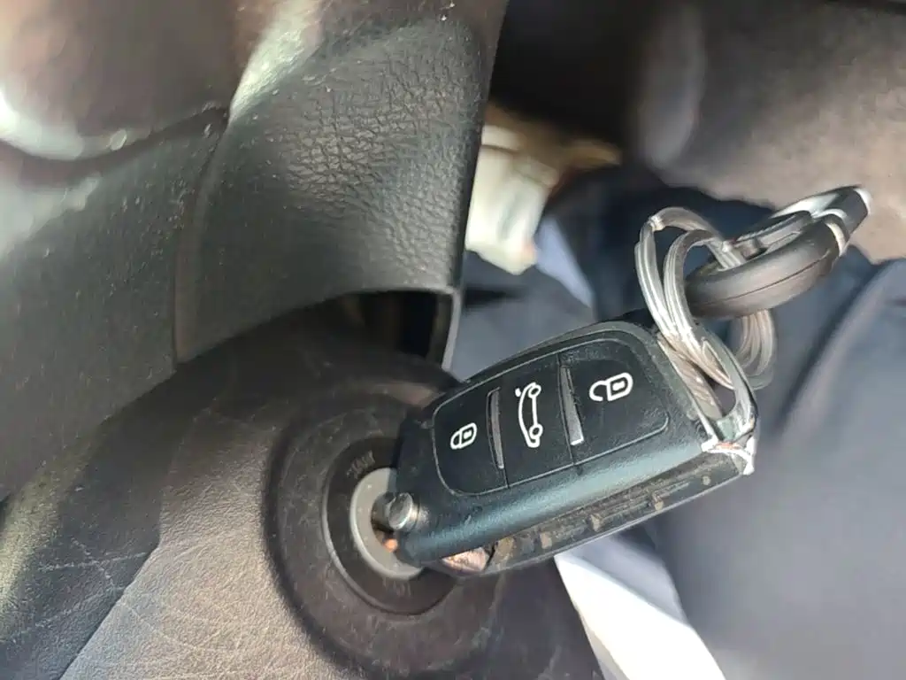 Toyota Yaris L — миниатюра 9