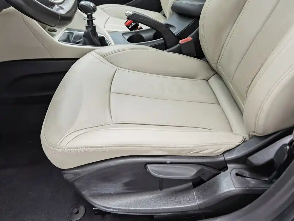 Buick Excelle — миниатюра 20