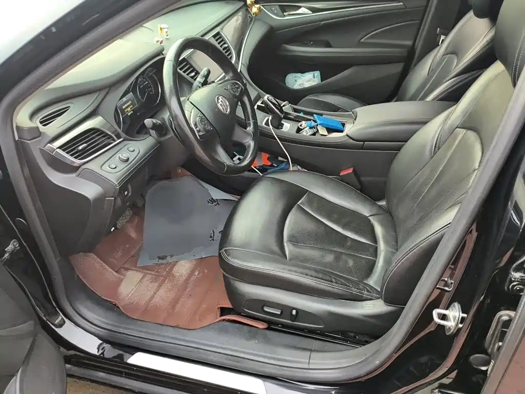 Buick LaCrosse — миниатюра 8